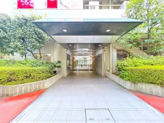 Renovated 2LDK Apartment for Sale near Niigata Station - Thumbnail 2