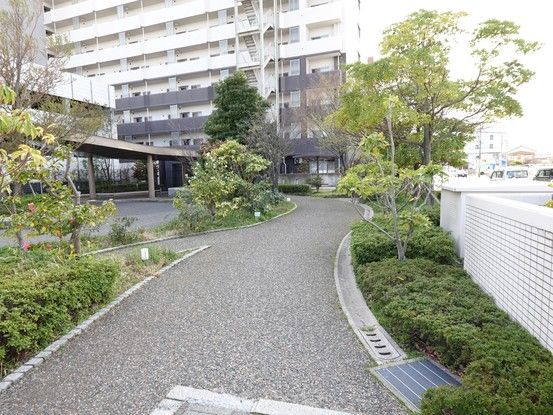 3LDK Apartment for Sale in The Tower Niigata, Niigata City - Thumbnail 3