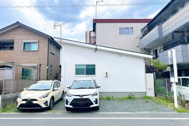 Modern 2LDK Single-Story House in Toyohashi, Aichi - Thumbnail 2