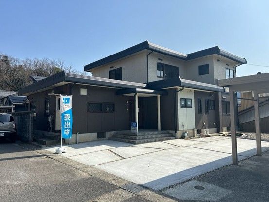 Renovated 6LDK House in Tsuruga City, Fukui Prefecture - Thumbnail 3