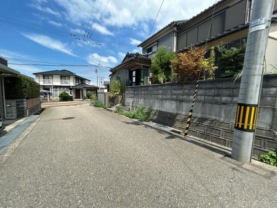 Renovated 4LDK House Near Morimoto Station, Kanazawa - Thumbnail 2