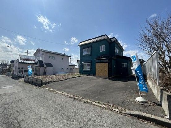 4LDK Detached House for Sale in Aomori City, Aomori - Thumbnail 3