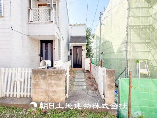 3LDK Renovated House in Kanagawa Ward, Yokohama - Thumbnail 2