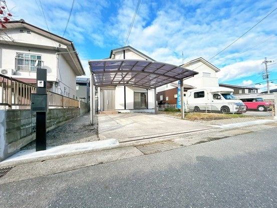 Renovated 4LDK House in Higashiomi, Shiga - 88.6 sqm - Thumbnail 3