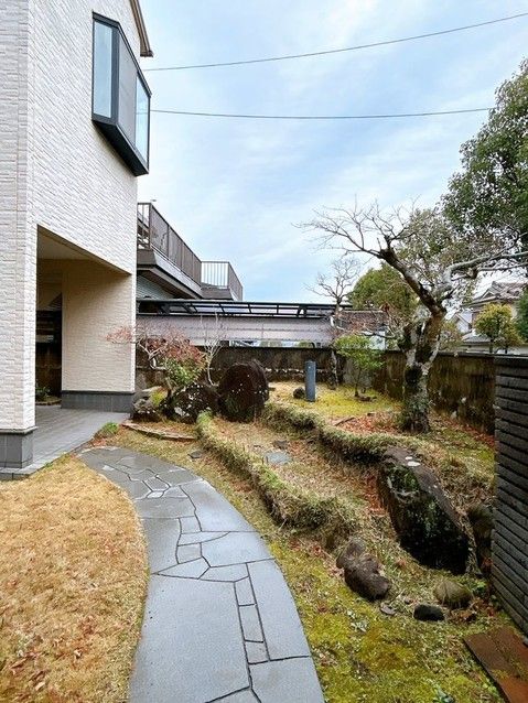 6DK Used Detached House in Kagoshima City with Garden - Thumbnail 3