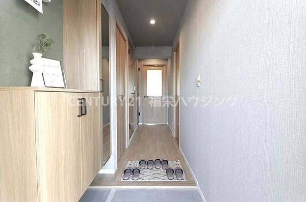 3LDK Apartment for Sale in Moriguchi, Osaka, 64.4 sqm - Thumbnail 2