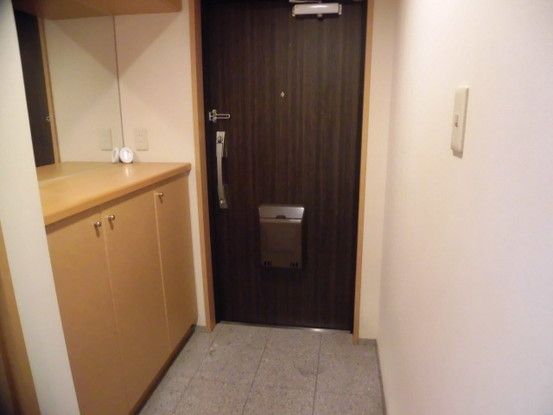 2SLDK Apartment for Sale in Kochi City, 69.46sqm - Thumbnail 2