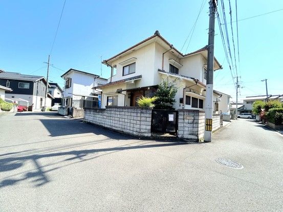 Renovated 3SLDK House for Sale in Matsuyama, Ehime - Thumbnail 3