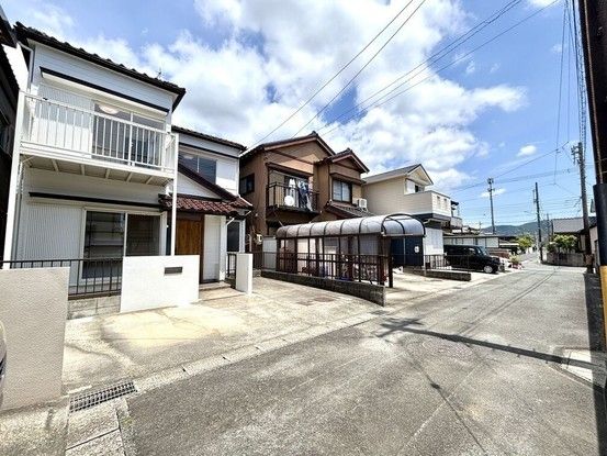 Used 3SLDK Detached House in Higashi Iwata, Toyohashi City - Thumbnail 2