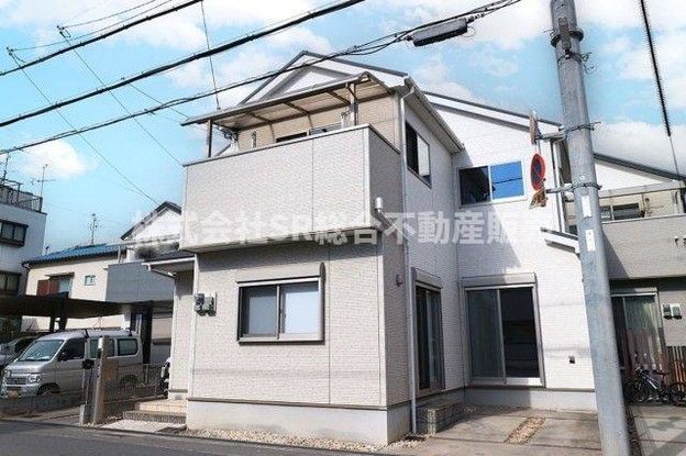 Renovated 3SLDK Family House in Higashiosaka, Osaka - Thumbnail 2