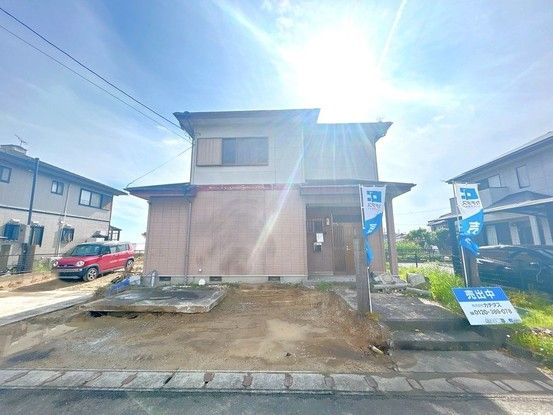 4LDK Renovated House for Sale in Kanzaki, Saga - Thumbnail 4