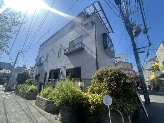5LDK House for Sale in Tsuruhashi, Ikuno-ku, Osaka - Thumbnail 2