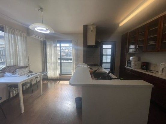 5LDK House for Sale in Tsuruhashi, Ikuno-ku, Osaka - Thumbnail 3