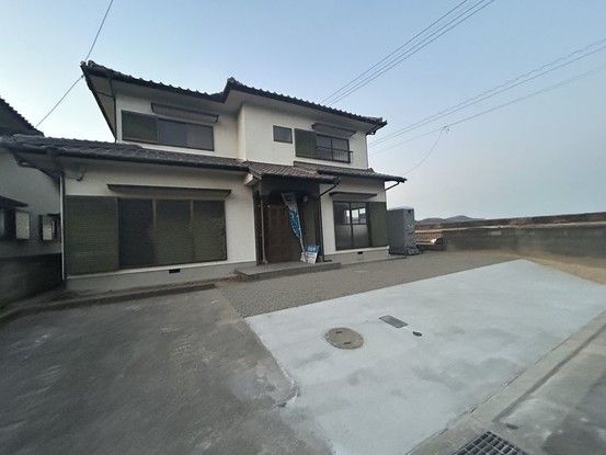 Renovated 5LDK House in Niihama, Ehime - 148m² - Thumbnail 2