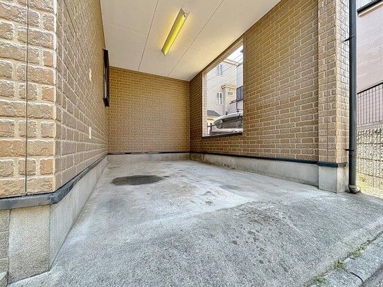 4LDK Renovated House in Adachi-ku, Tokyo with Garage - Thumbnail 2