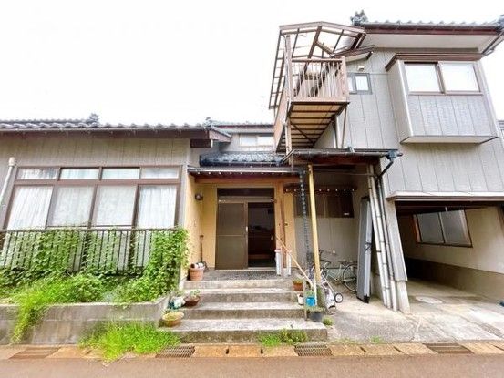 Renovated 3LDK House Near Kameda Station, Niigata - Thumbnail 2