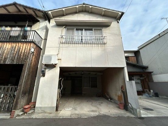 6K Two-Story House for Sale in Kita-machi, Takamatsu City - Thumbnail 2