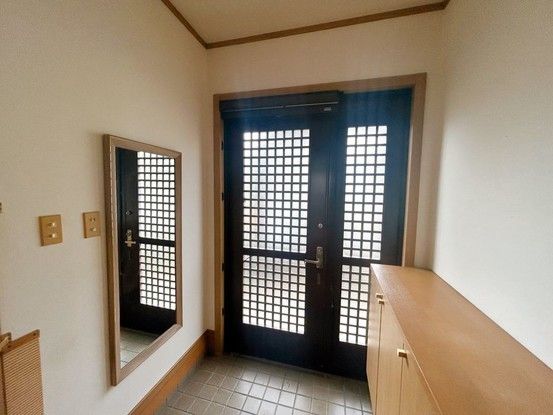 5SLDK Renovated House in Suma-ku, Kobe on 196m² Lot - Thumbnail 4