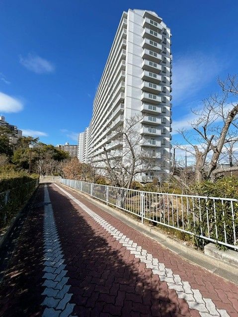 3LDK Apartment for Sale in Sanda, Hyogo - 66.84 sqm - Thumbnail 2