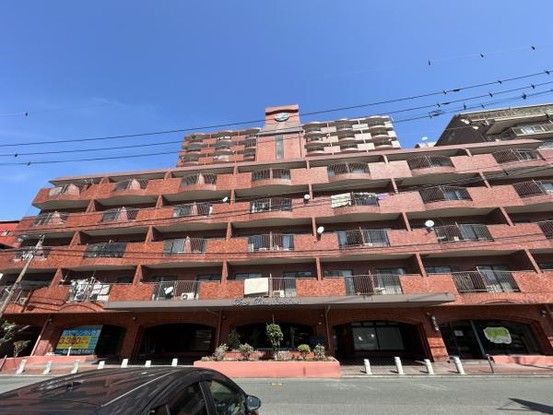 Renovated 2K Apartment in Central Kumamoto City - Thumbnail 2