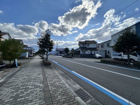 Renovated 4LDK House in Niihama, Ehime - 123 sqm - Thumbnail 4
