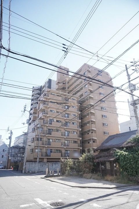 1DK Apartment for Sale in Tokushima City - 44m² - Near Station - Thumbnail 2