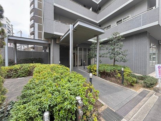 3LDK Apartment for Sale in Chuo Ward, Osaka – 55.8 Million Yen - Thumbnail 3