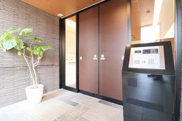 4LDK Apartment 97.91 sqm in Okinawa City - Thumbnail 3