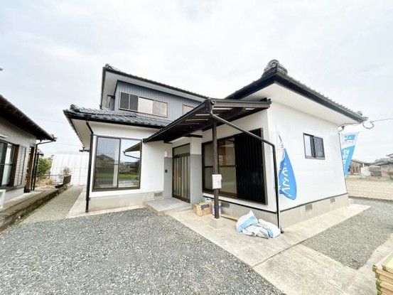 Renovated 4LDK House in Shiraishi, Saga - 126.35 sqm - Thumbnail 4