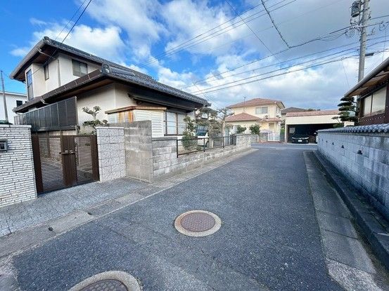 5DK House for Sale in Yonago, Tottori - 134.24 sqm - Thumbnail 4