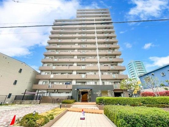 Spacious 3LDK Apartment in Nishinomiya Near Koshien-guchi Station - Thumbnail 2