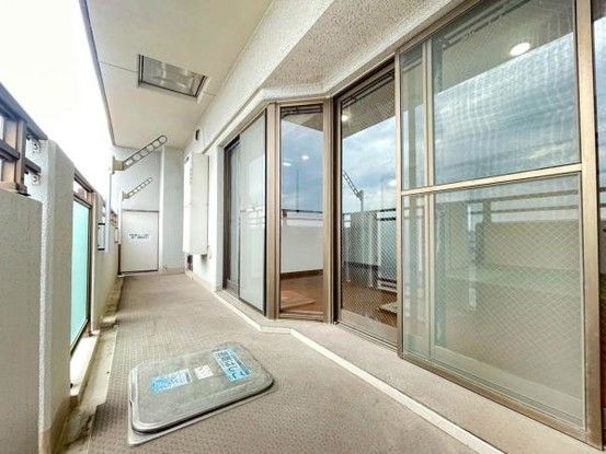 Spacious 3LDK Apartment in Nishinomiya Near Koshien-guchi Station - Thumbnail 4