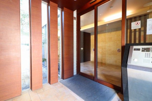 3LDK Apartment for Sale in Naha, Okinawa - 82.78 sqm - Thumbnail 4