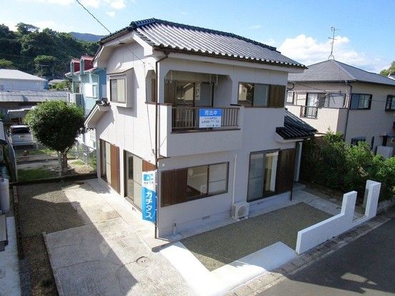 Renovated 3LDK Detached House in Kagoshima City - Thumbnail 2