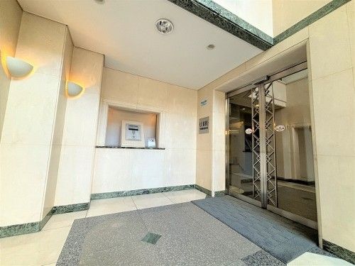 Legal Tenmabashi 2LDK Apartment for Sale in Osaka Kita Ward - Thumbnail 4