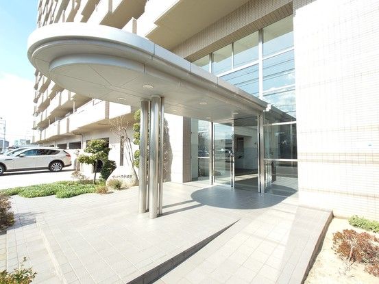 3LDK Resale Apartment for Sale in Niihama, Ehime - Thumbnail 2