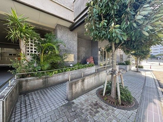 3LDK Apartment for Sale in Omoromachi, Naha, Okinawa - Thumbnail 3