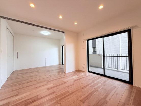 3LDK Apartment for Sale in Hakata Ward, Fukuoka - Thumbnail 4