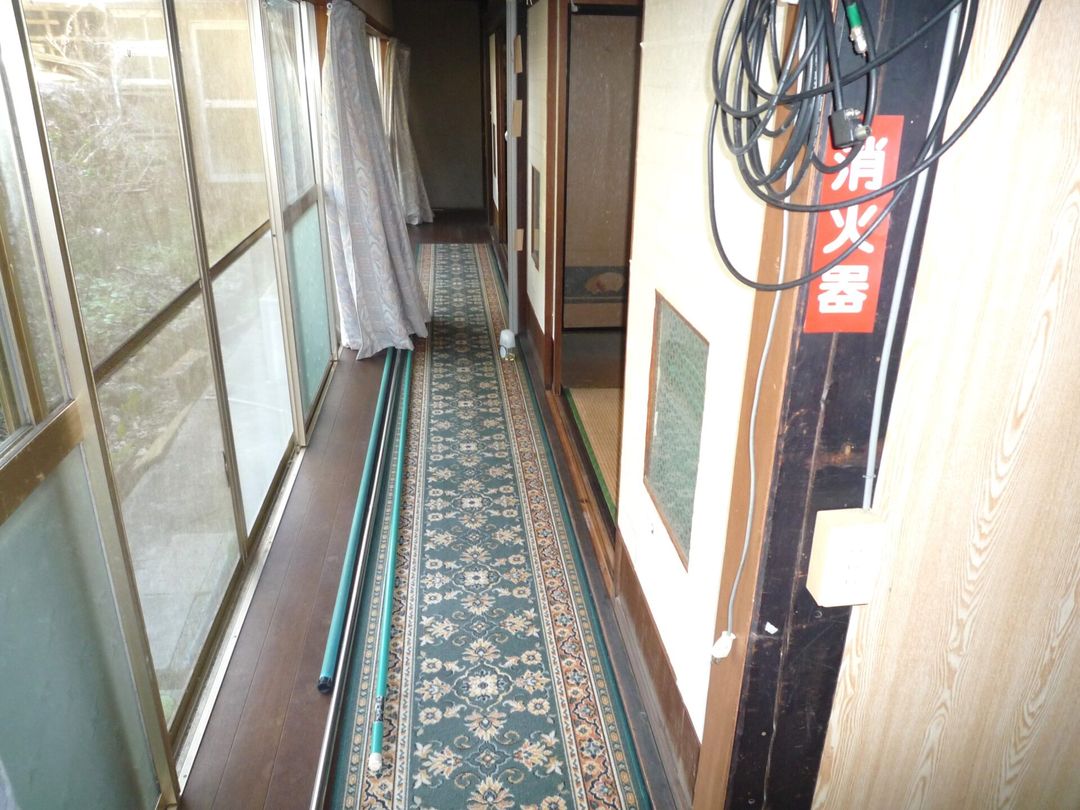 Renovated 150-Year-Old House with Land in Toei Town, Aichi - Thumbnail 3