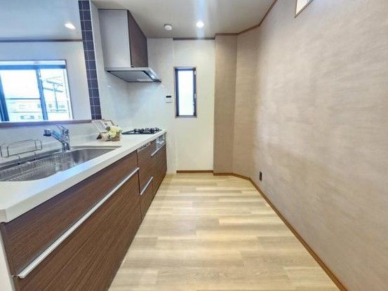 Renovated 4SLDK House near Shimo-Shinjo Station, Osaka - Thumbnail 4
