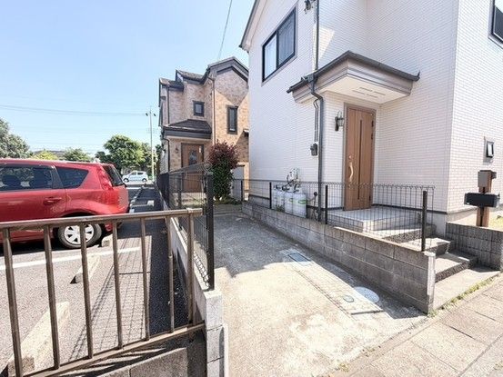 4LDK Detached House for Sale in Higashi Osawa, Koshigaya - Thumbnail 3