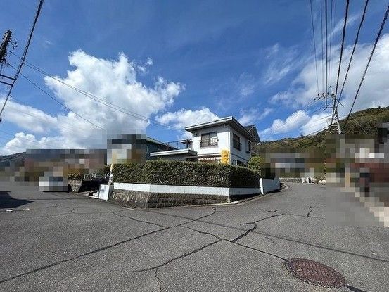 3LDK Detached House with Large Garden in Hatsukaichi, Hiroshima - Thumbnail 3