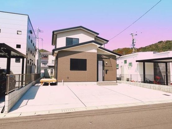 Modern 3LDK House Near Todoroki Station in Nobeoka - Thumbnail 3