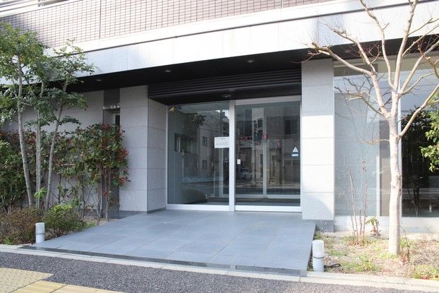 3LDK Apartment for Sale in Hiroshima Minami Ward 88.29m² - Thumbnail 2
