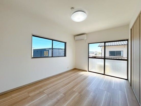 Renovated 3LDK House in Oita City, 102.88m², Parking 3 Cars - Thumbnail 4
