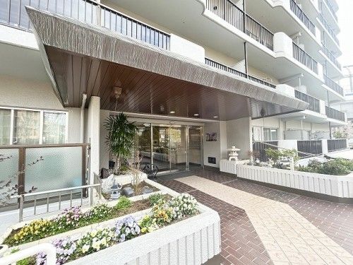 ドルミ灘 中古マンション 3LDK 66㎡ 兵庫県神戸市灘区 - Thumbnail 2