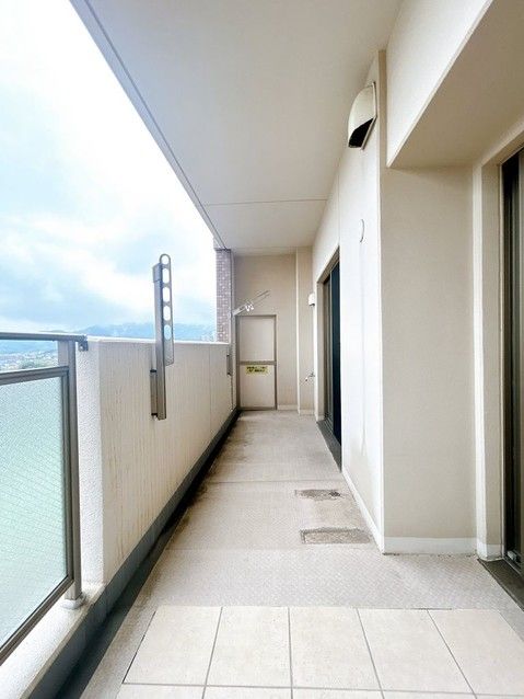 3LDK Apartment for Sale in Nagasaki City, 73.11 sqm - Thumbnail 2