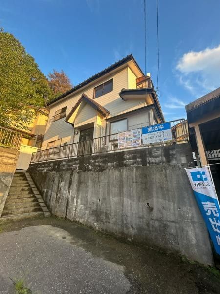 Renovated 3SLDK House in Kanazawa with New Kitchen & Bath - Image 1