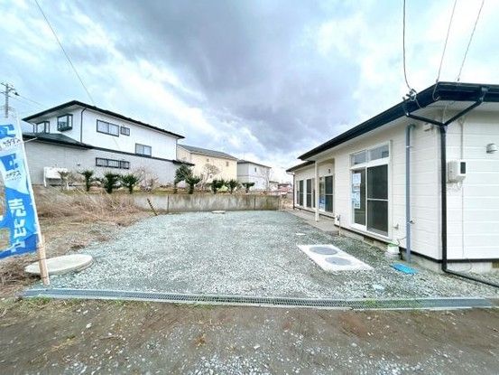 Renovated 4LDK Single-Story House in Gonohe, Aomori - Thumbnail 2