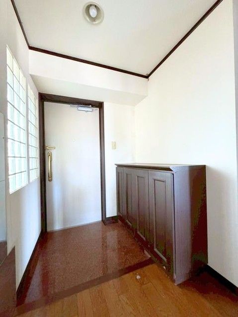 2LDK Apartment for Sale in Nagasaki City - 83.4 sqm - Thumbnail 2
